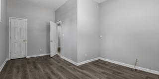 620 Lindsay Avenue Gallery 19