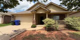 Beautiful and Cozy 3bed/2bath with an Office Available in North Norman! Gallery 4