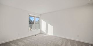 Mid-Century Modern home with stunning views _ Pets Welcome! Gallery 25