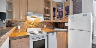 $1,250 Cap Hill 1 BR | 5 Min Walk to Cheesman Park Gallery 3