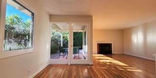 Charming three-bedroom, two-bath home in Midtown Palo Alto. Gallery 10