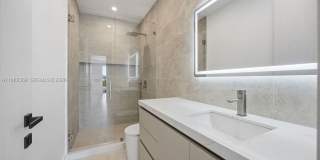 1321 NE 13th Avenue 1321, Fort Lauderdale, FL 33304 Gallery 20