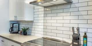 Rates Vary: $3,245 - $7,495 Gallery 10