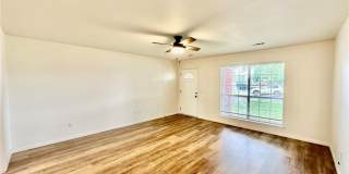 802 E Kara Gallery 3