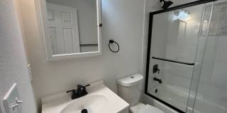 Coming Soon in Independence – Updated 3-Bedroom Duplex with 1-Car Garage Gallery 10