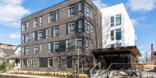Fifty-Two Apartments - Student Housing Gallery 37
