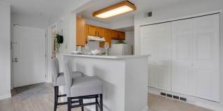 Charming 2 bed 1 bath Condo in Centennial! Gallery 7