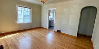 3 Bedroom / 2 Bath Home - Bespoke Elegance in the University District! Gallery 1