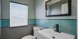 Gorgeous 4-Bedroom Single-Family Home with Pool in Summerfield Gallery 17