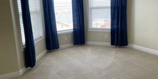 Luxury Living in The Knolls Gallery 27