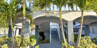 5112 Hollywood Blvd Gallery 1