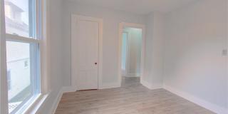 251 Williams Street Gallery 11
