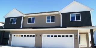 3 Bed 3 Bath Twin Home Gallery 1