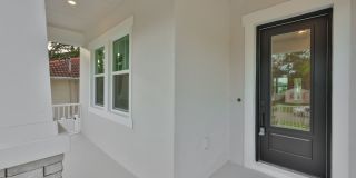 5/5 Gorgeous Brand New Residence in South Tampa Gallery 3