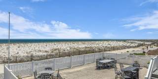 2400 Ocean Front Gallery 25