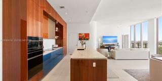2678 Tigertail Avenue Gallery 28