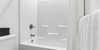 2923 Pretty Lake Avenue Gallery 27