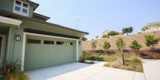 Enjoy Bay Views And Trails In This Newer Modern 3 Bedroom Home Gallery 1