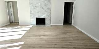 17840 Tarzana Street Gallery 2