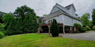 416 Hillsborough St Gallery 37