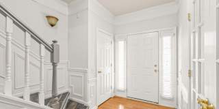 This Stunning Townhome in the Heart of Ballantyne Gallery 9