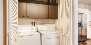 Bright first-floor Pinebrook Pointe condo Gallery 14