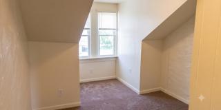 Cozy Rental - Lawrenceville Gallery 11