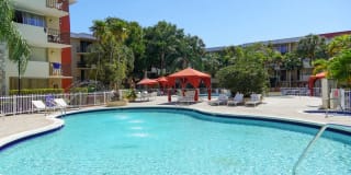 Colony at Dadeland Gallery 3