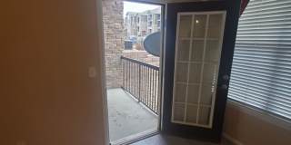 Spacious 2B/2B Main Level Condo With Garage NOW AVAILABLE Gallery 17