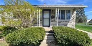 5371 Culver Street Gallery 1
