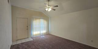 RENT REDUCTION - AVAILABLE NOW! Gallery 9