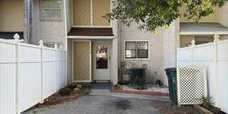 132 Inlet Reach Circle Gallery 1