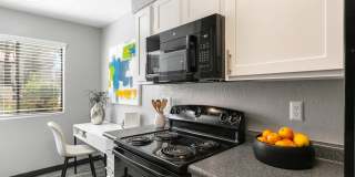 Rancho Verde Apartments Gallery 8