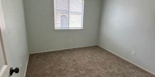 PRELEASING FOR MID JULY! 3 Bedroom 2 bath in the heart of South Austin Gallery 12