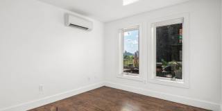 17 Kent Avenue Gallery 12