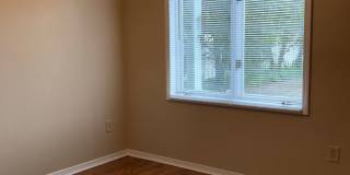 3 bedroom, 2.5 bath Condo: Gentry Quarters Complex Gallery 14
