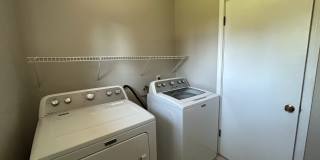 3 Bed, 1.5 Bath with Spacious Backyard! Gallery 11