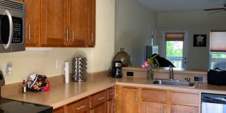 Breakers 1 bedroom, FURNISHED Gallery 1