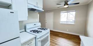 524 E 17th St. Gallery 7