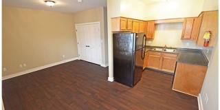 Amazing Apartments Downtown Bloomington Gallery 9