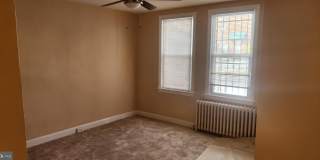 2017 I ST NE #4 Gallery 3