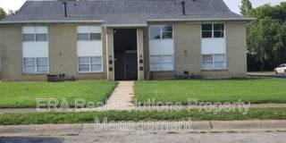 2011 Heritage Dr. Gallery 1