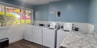 Large 3 bedroom condo! Gallery 10