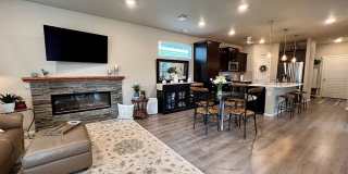 Beautiful Home Ten Trails Community Black Diamond Gallery 3