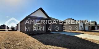 Available NOW- Home for Rent in Meridianville, AL!!! Sign a 13 Month Lease by 3/15/26 to receive HALF-OFF ONE MONTH'S RENT!! Gallery 1