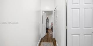 2615 SE 5th Ct Gallery 22