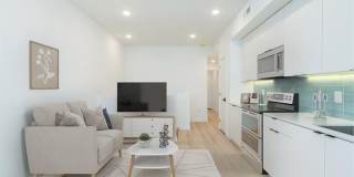 2720 N Hope St Gallery 4