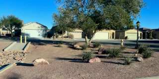 3br 2Ba 2-Story Home with fenced yard and garage Near Golf Course, Rotary Park Gallery 6