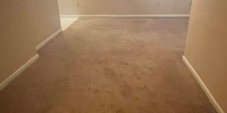 Spacious and Spectacular! 4 Bedroom home on gorgeous lot. Gallery 36