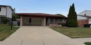 4741 Bloomfield Drive 4741 Bloomfield Drive Gallery 1